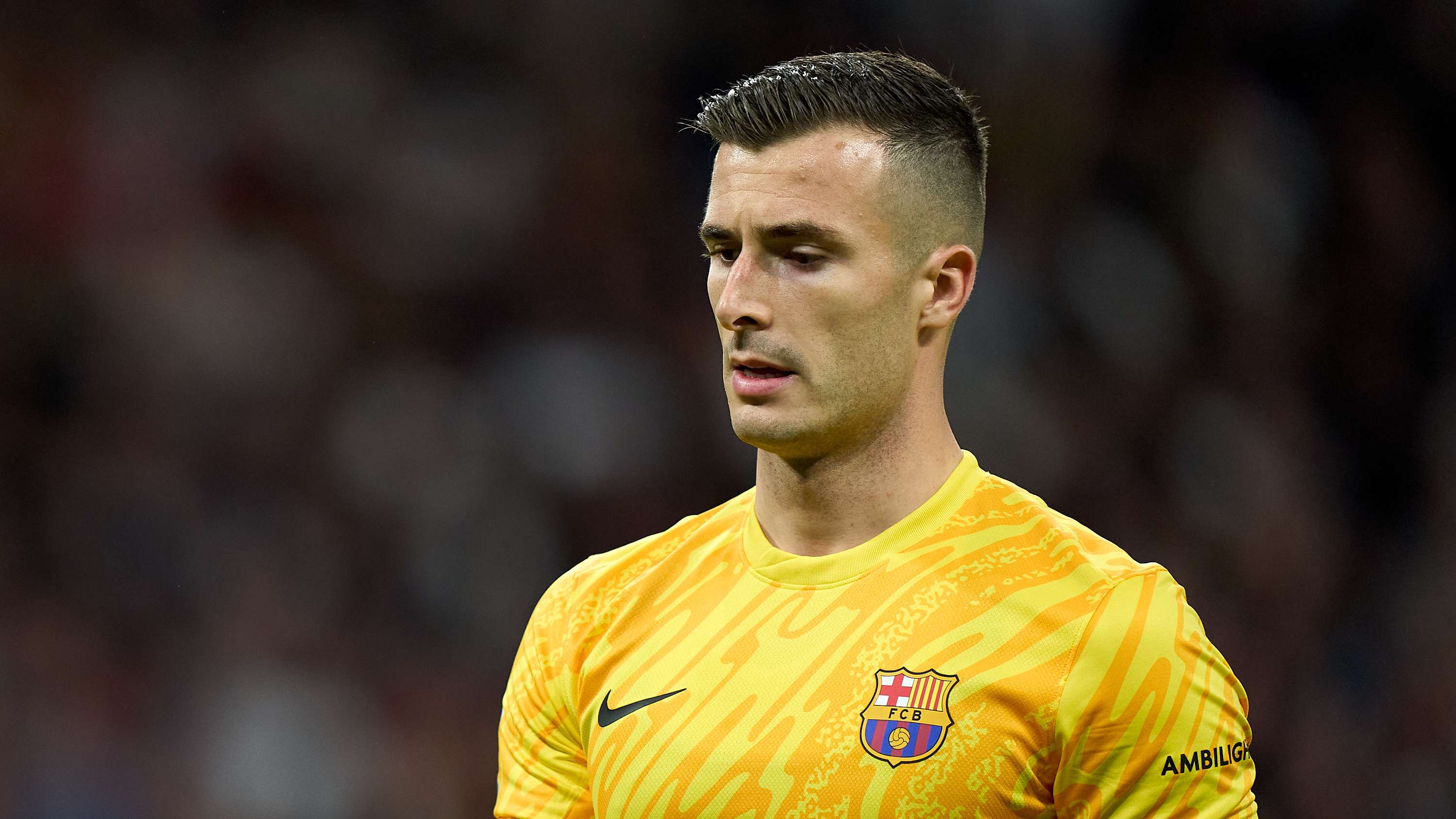 东契奇助攻转变湖人钝刀为三分神枪闪耀赛场